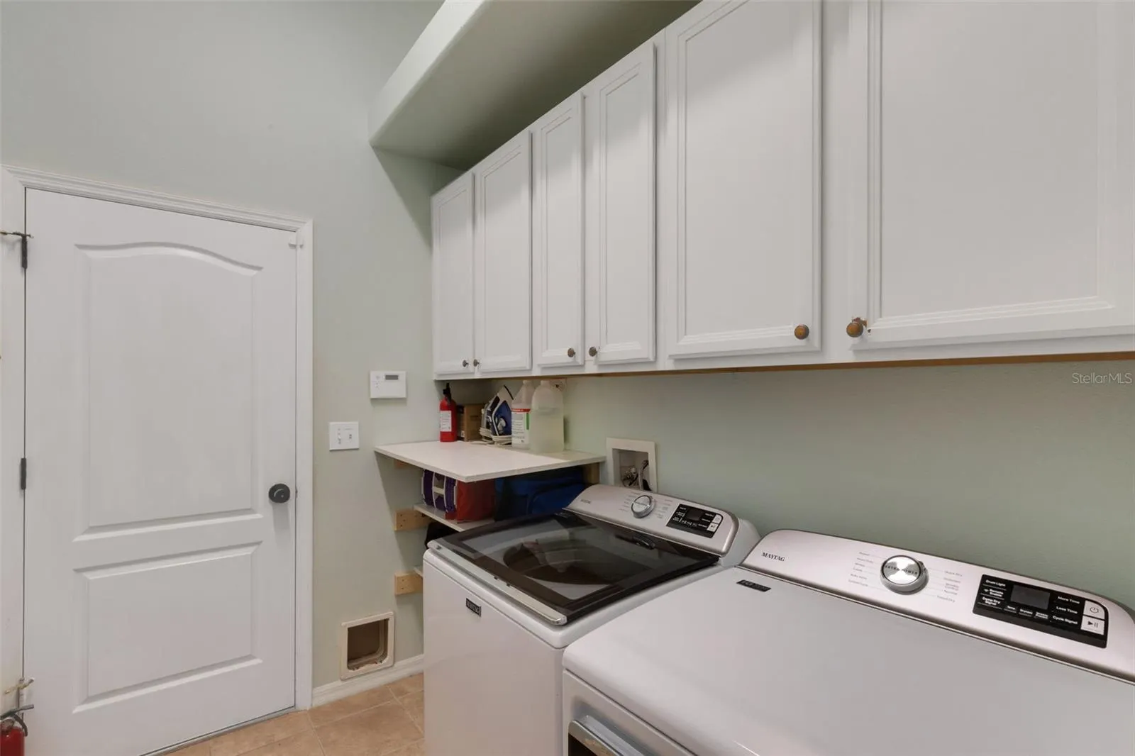 5232 CREEKSIDE TRL