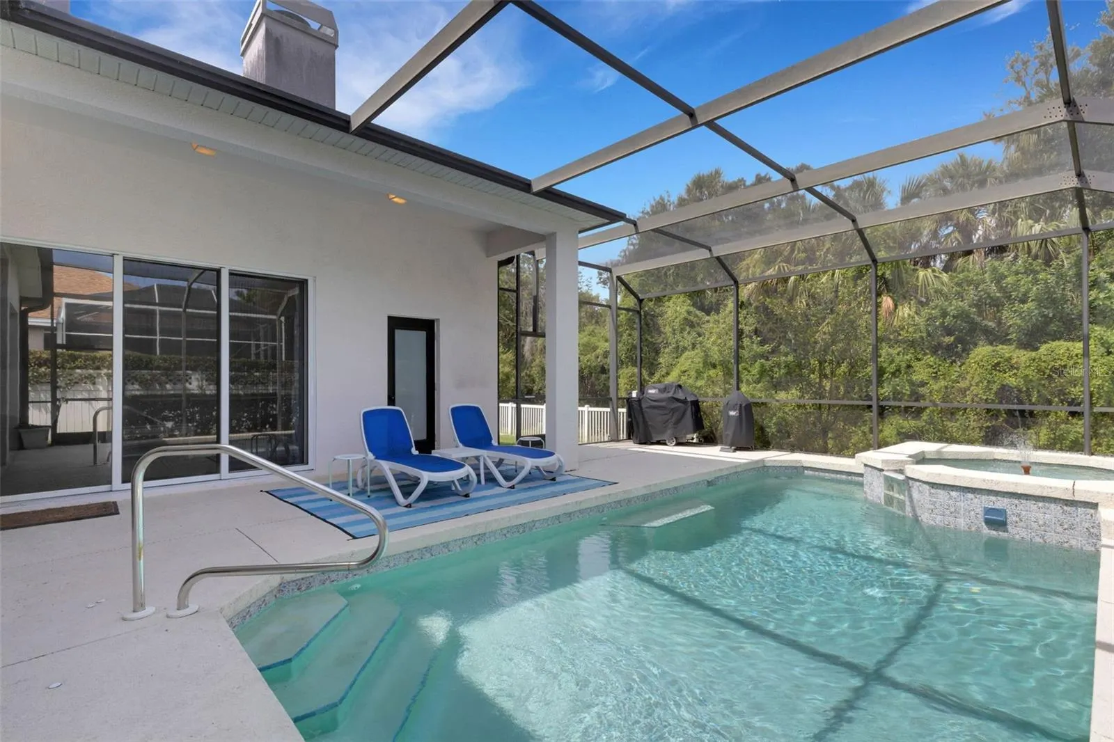 5232 CREEKSIDE TRL