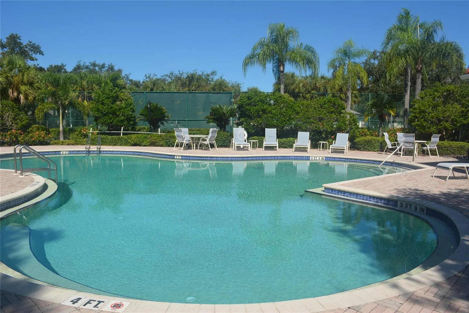 5232 CREEKSIDE TRL