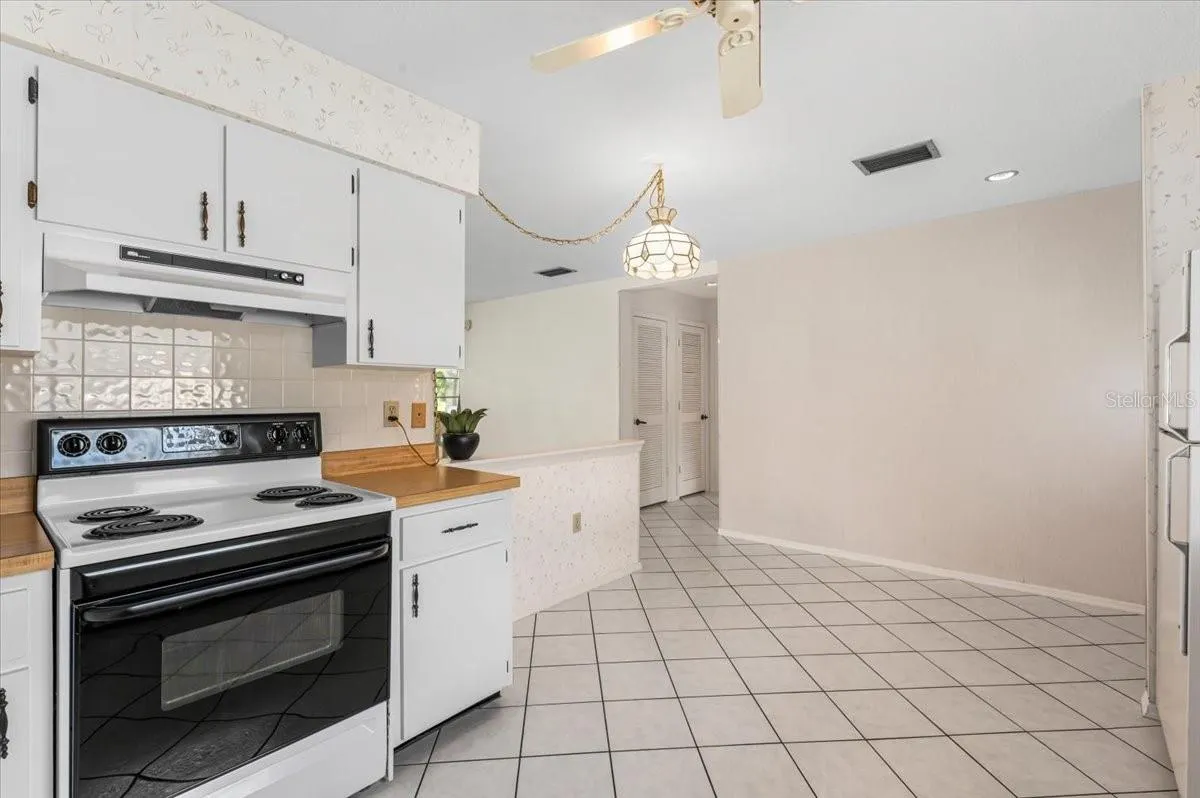 4542 PAWNEE TRL #196, #196