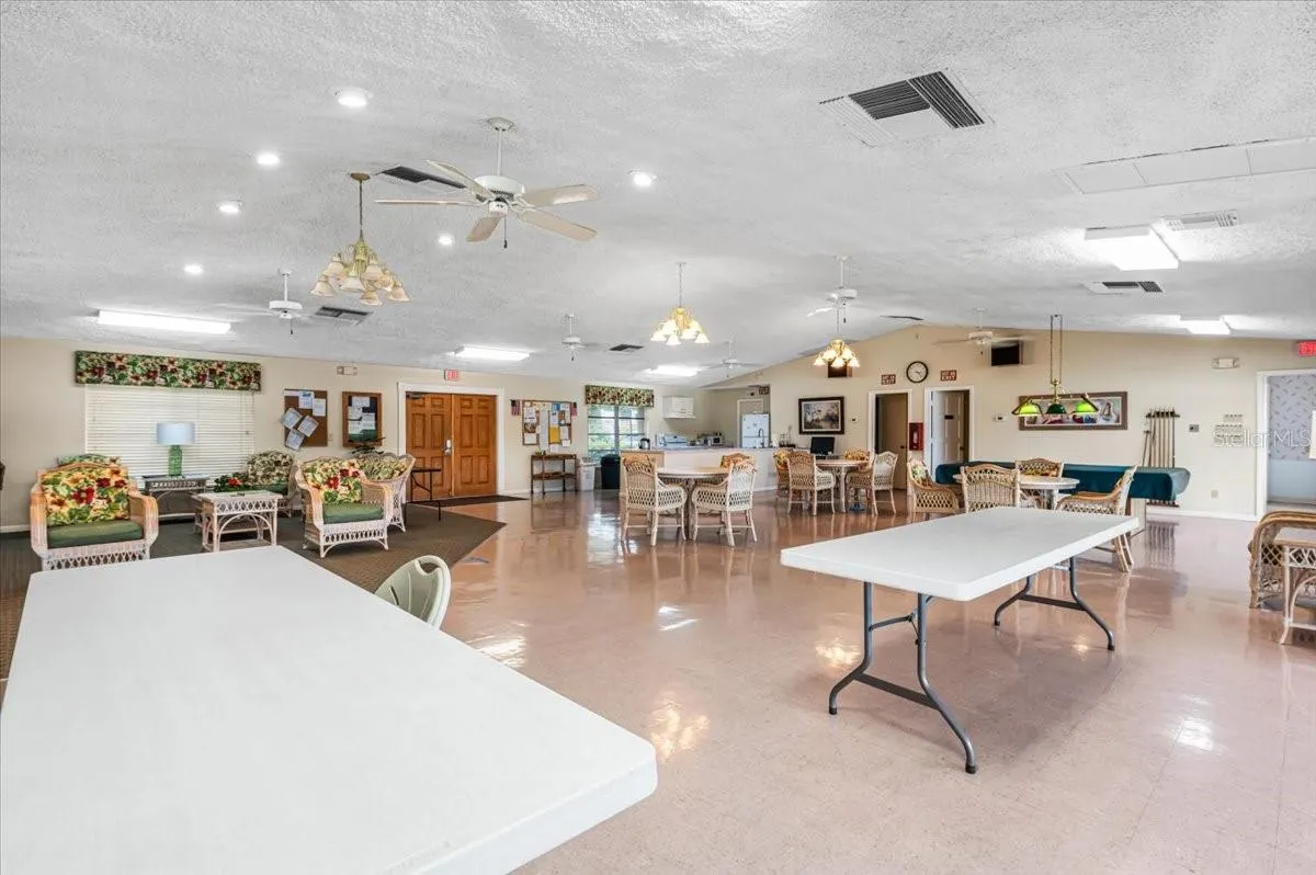 4542 PAWNEE TRL #196, #196