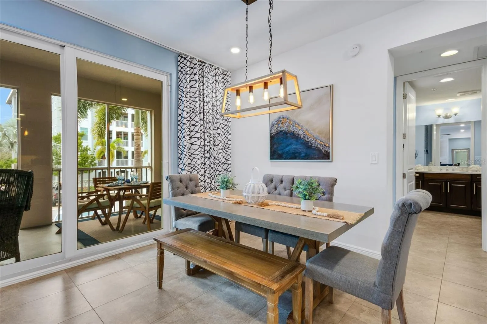 395 ARUBA CIR #101, #101