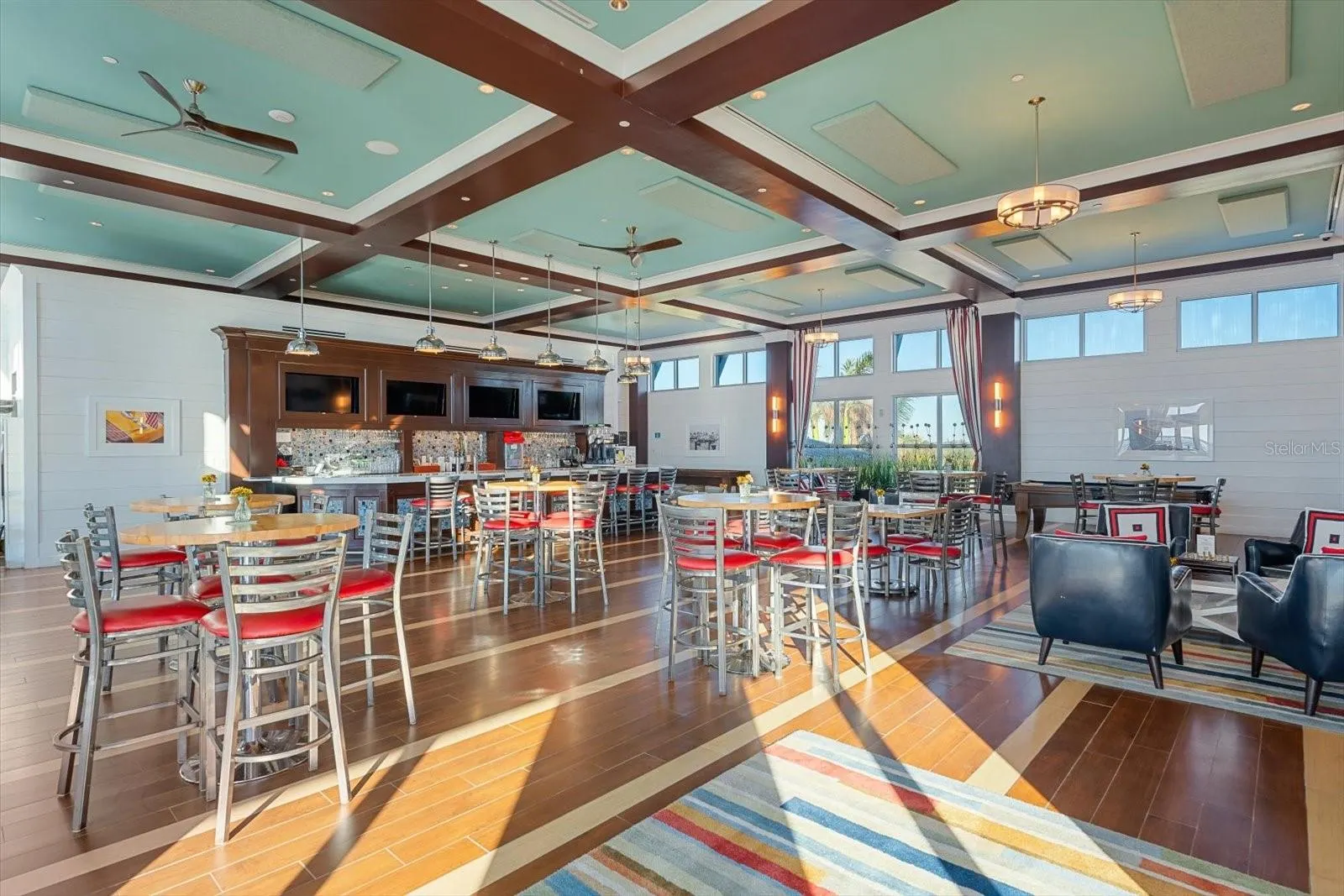395 ARUBA CIR #101, #101
