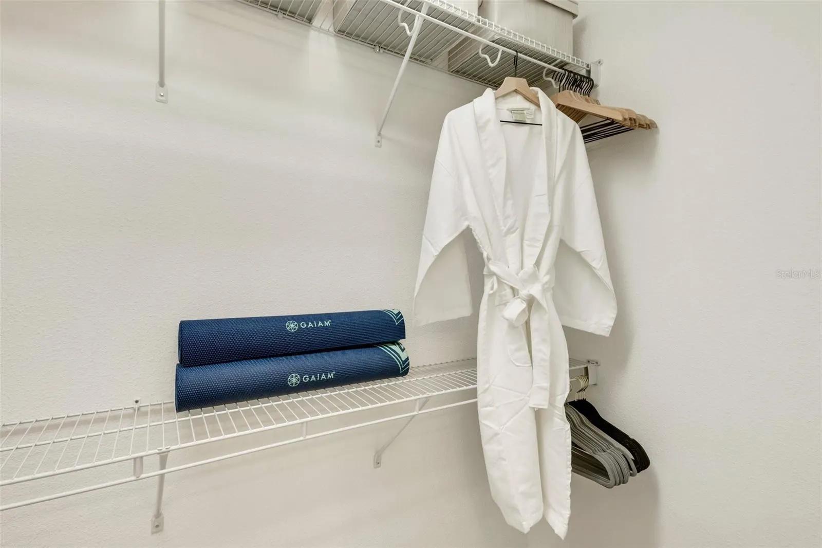 395 ARUBA CIR #101, #101
