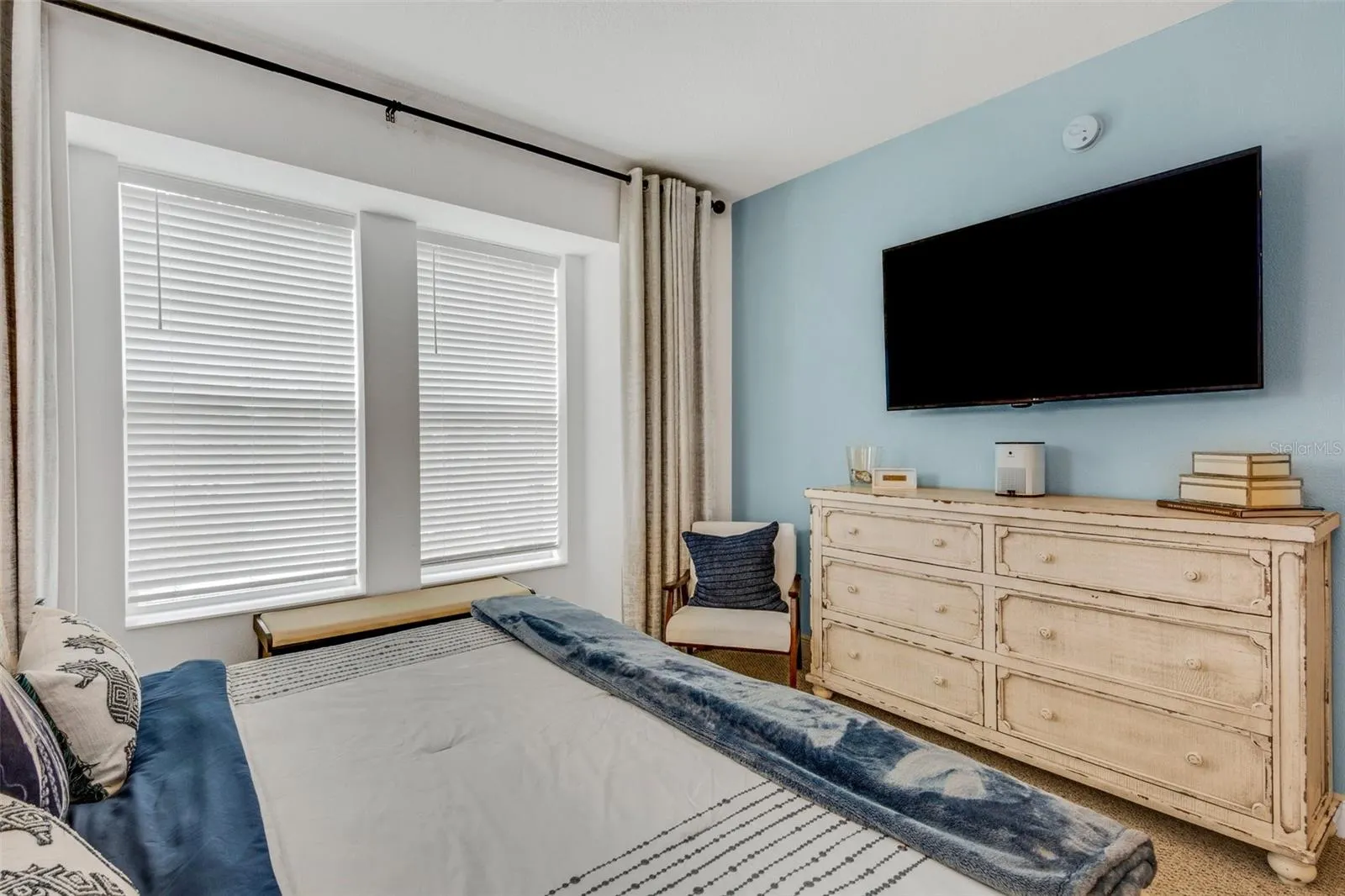 395 ARUBA CIR #101, #101