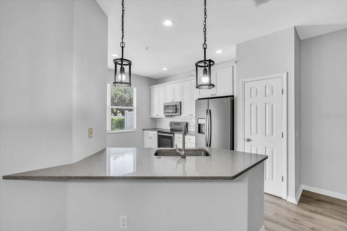 3959 YELLOWSTONE CIR