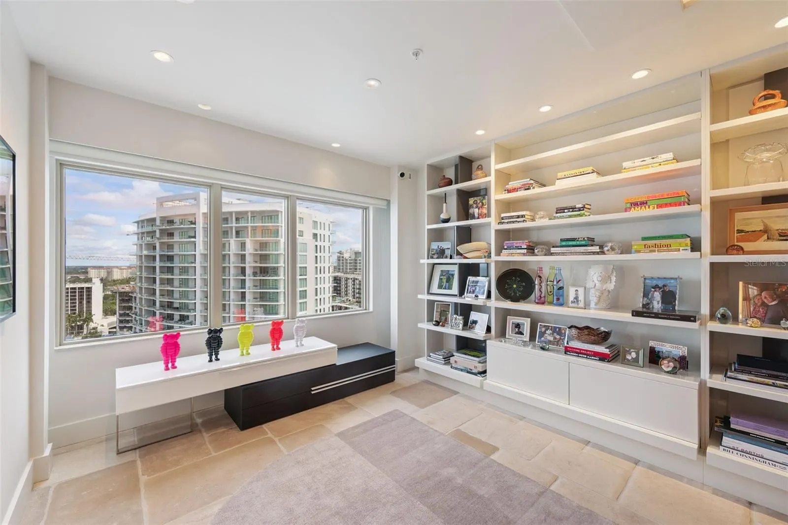 1111 RITZ CARLTON DR #1704, #1704