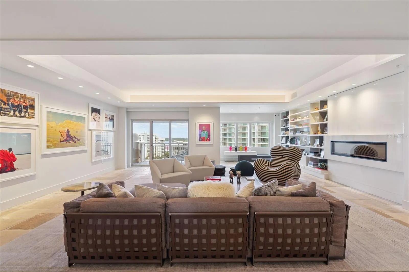 1111 RITZ CARLTON DR #1704, #1704