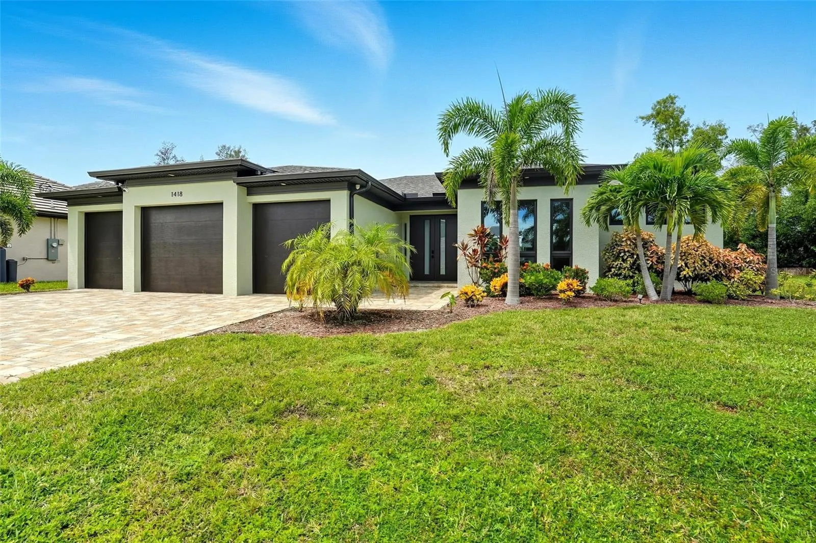 1418 SW 1ST PL