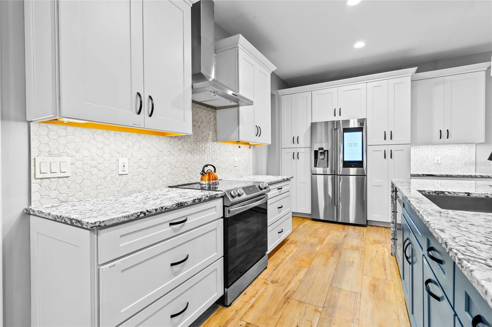 1418 SW 1ST PL