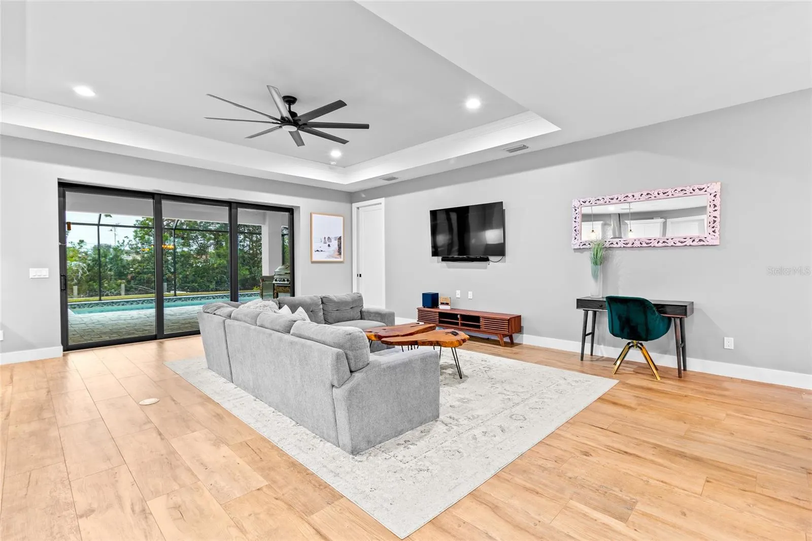 1418 SW 1ST PL