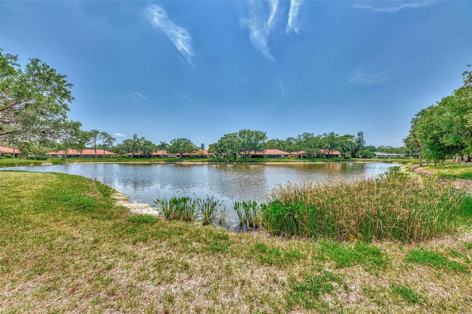 5651 GOLF POINTE DR
