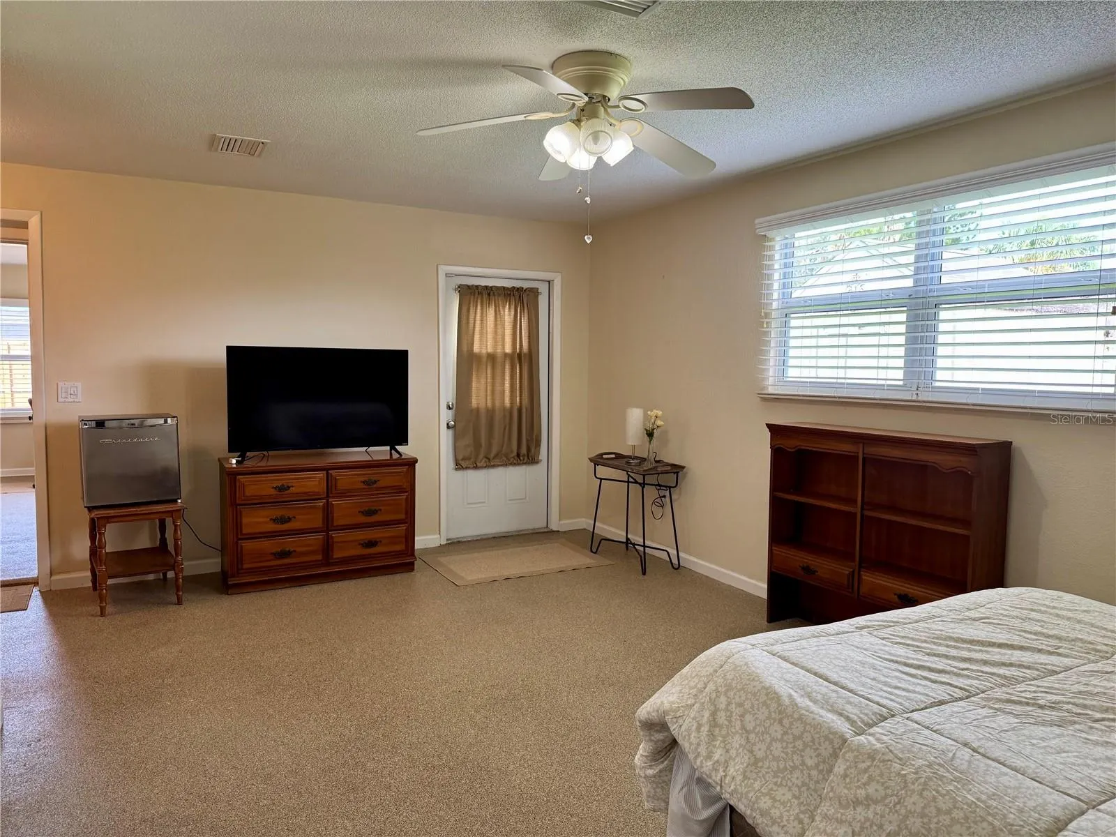 5337 COLEWOOD PL