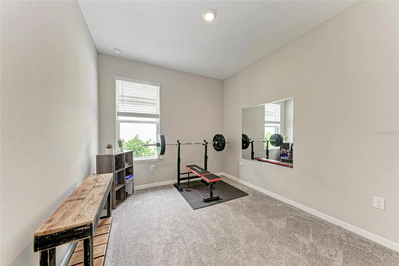15113 SHADY PALMS LN