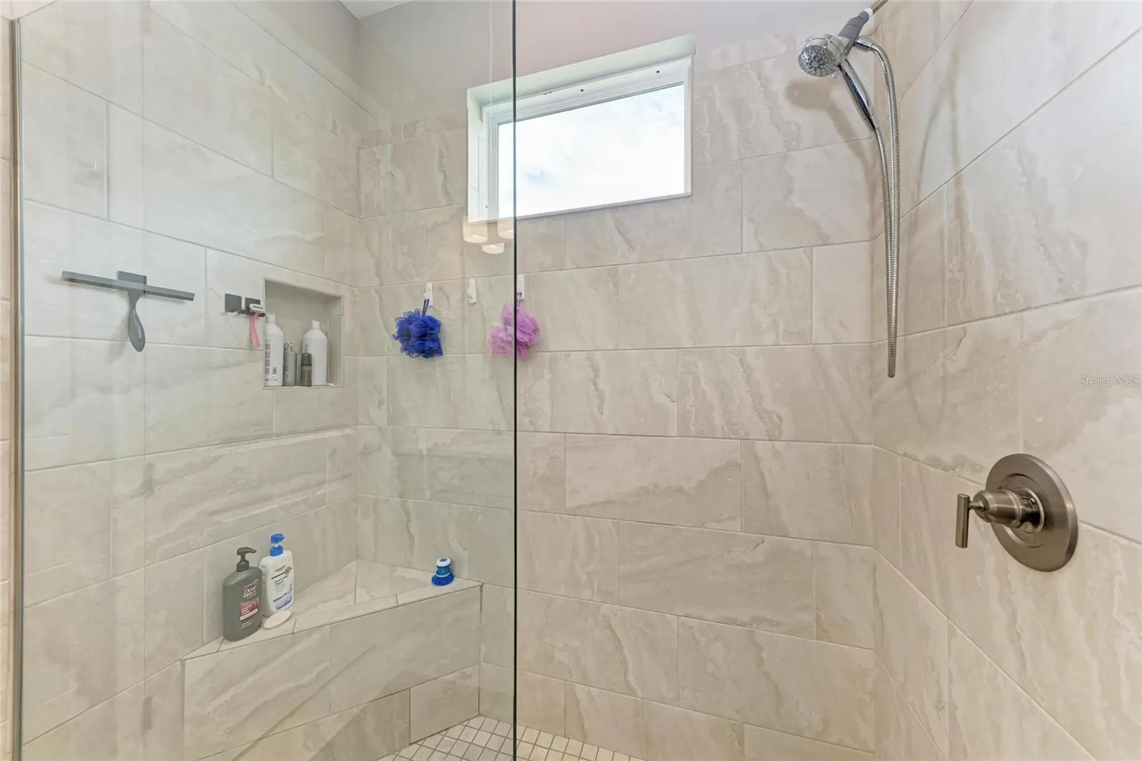 15113 SHADY PALMS LN