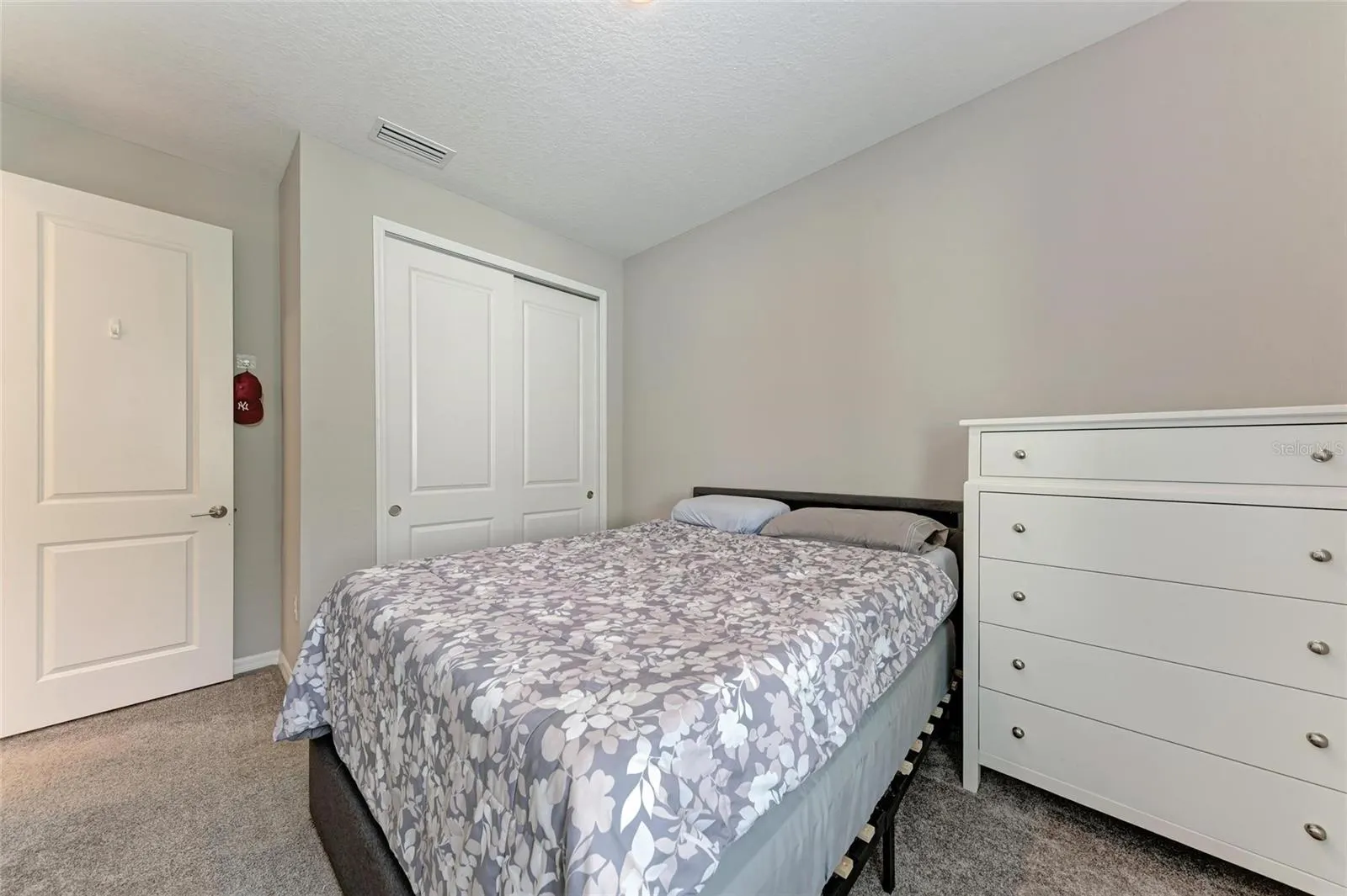 15113 SHADY PALMS LN
