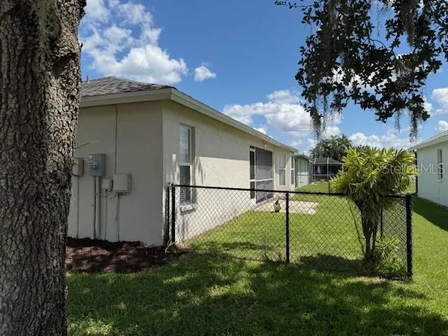 3606 61ST DR E