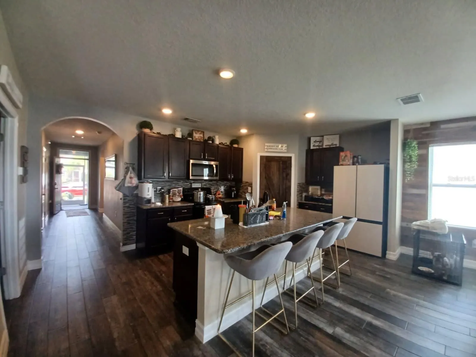619 ASTOR DR