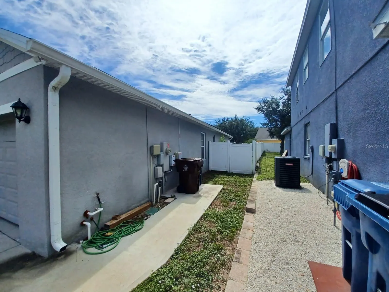 619 ASTOR DR