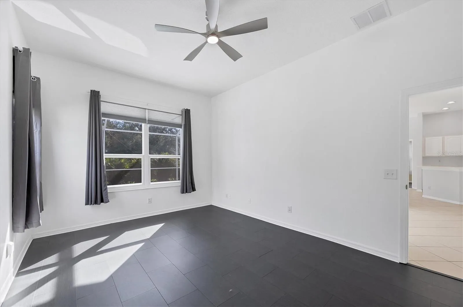 331 LONDONDERRY DR