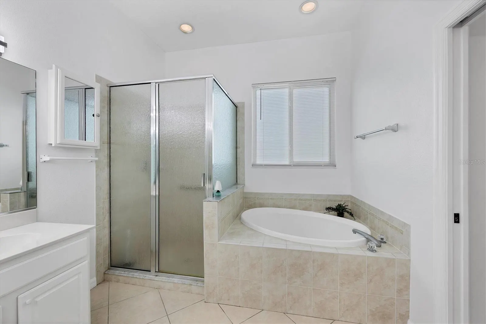 331 LONDONDERRY DR