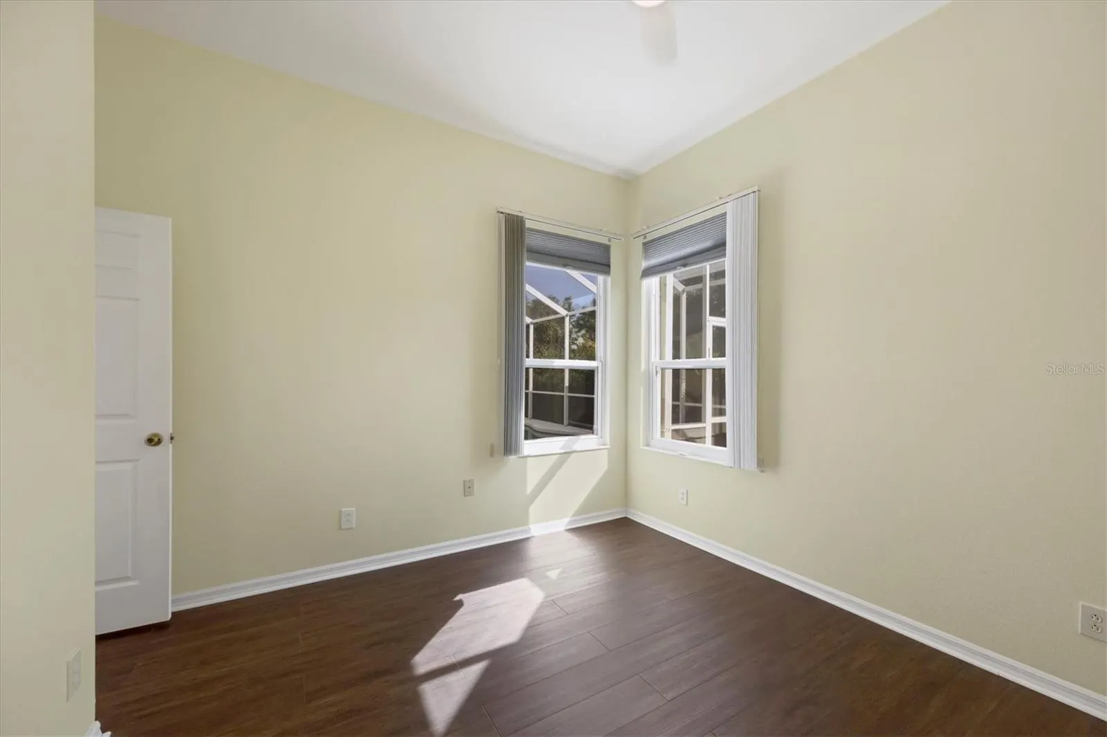 331 LONDONDERRY DR