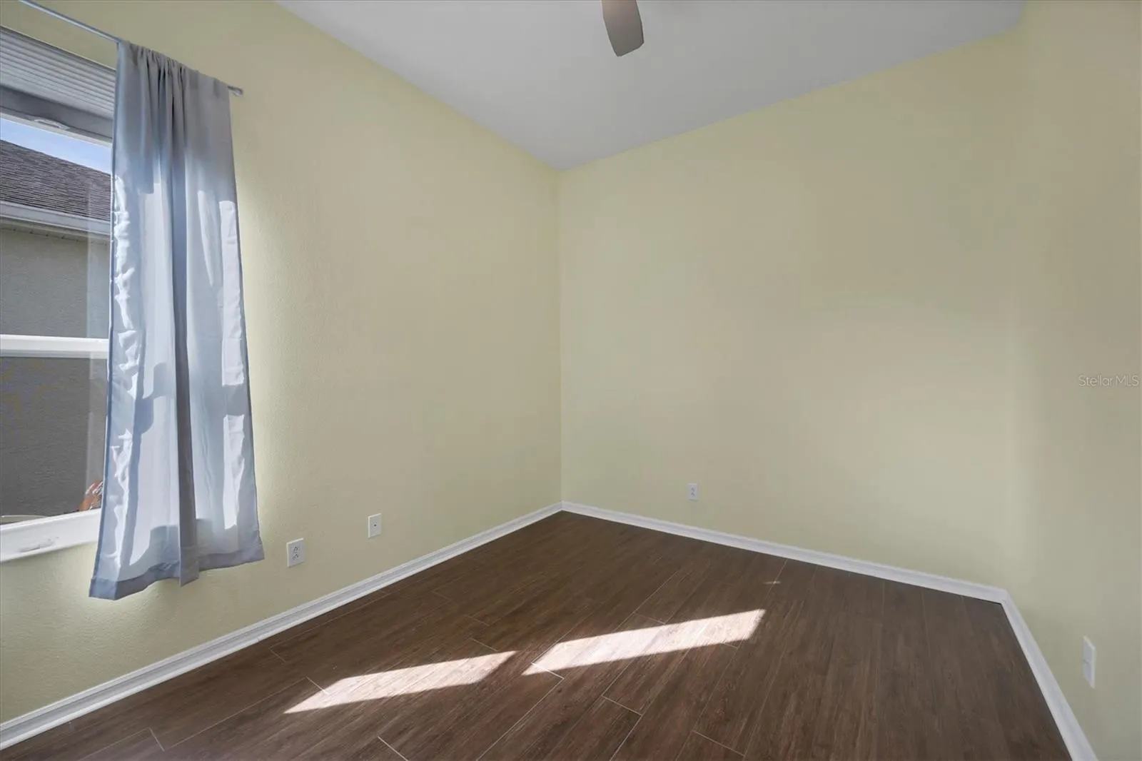 331 LONDONDERRY DR