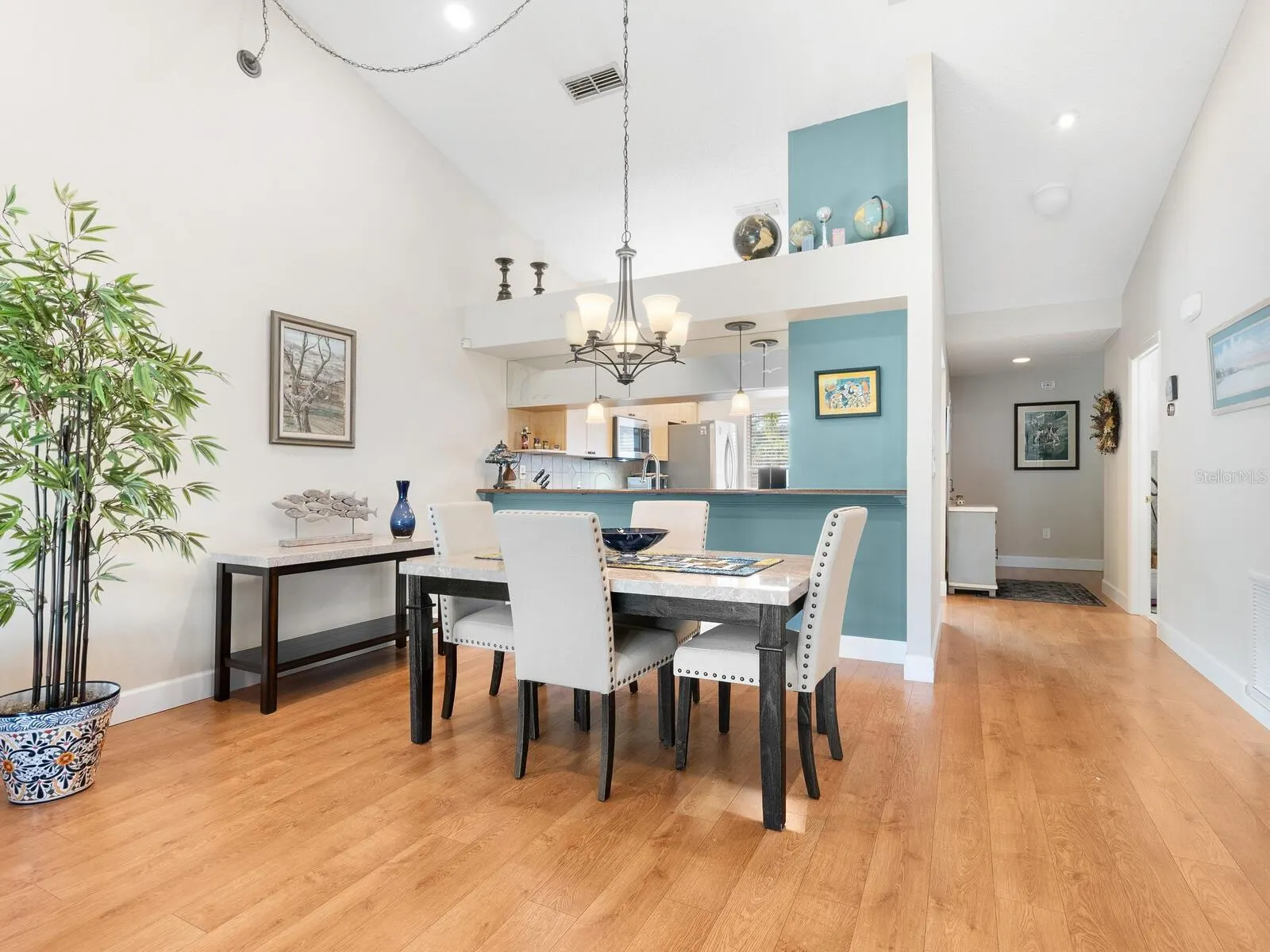 6103 CLUBSIDE DR #6103, #6103