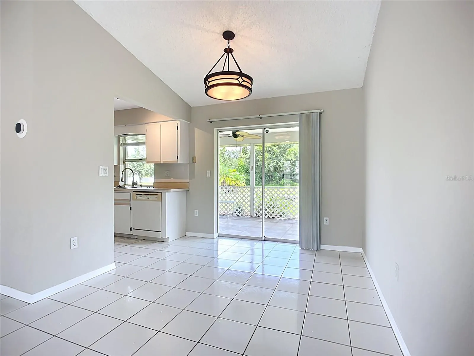 25075 PALISADE RD