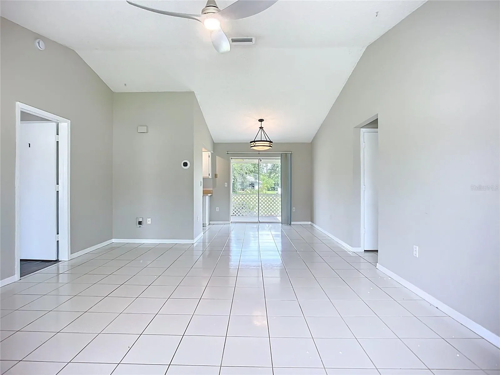 25075 PALISADE RD
