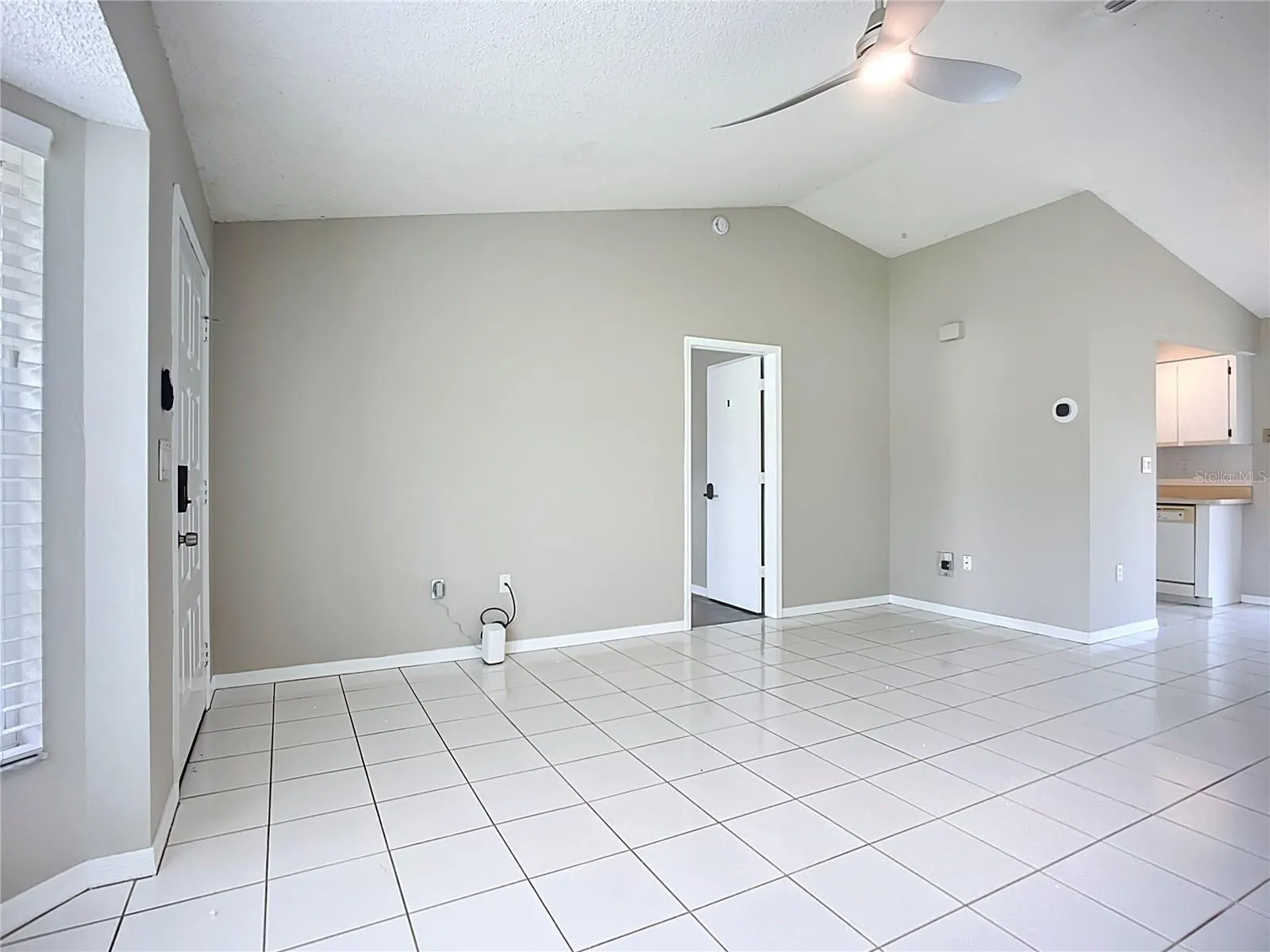 25075 PALISADE RD