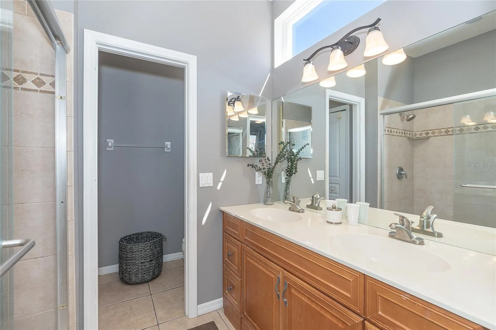 320 LANGHOLM DR