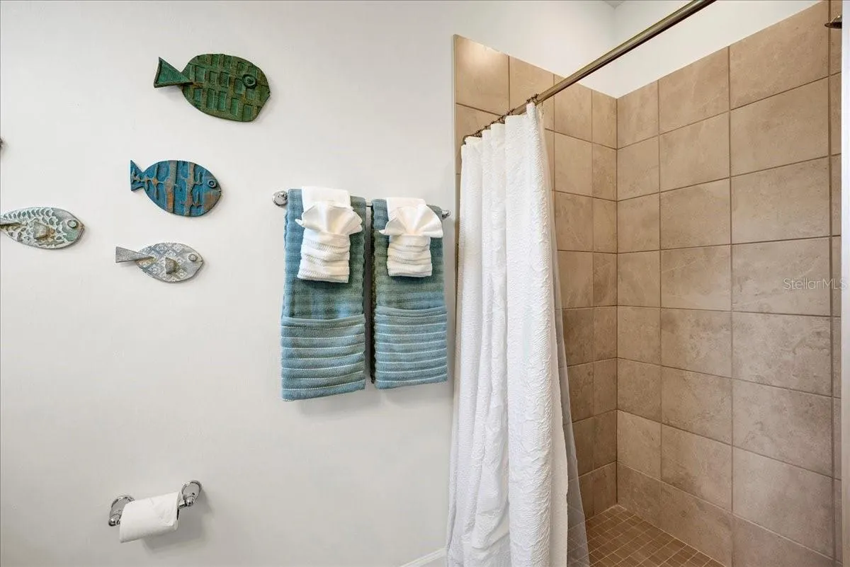 5161 CORAL REEF WAY