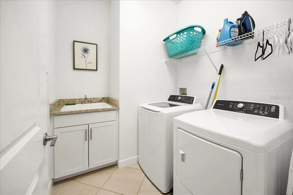 5161 CORAL REEF WAY