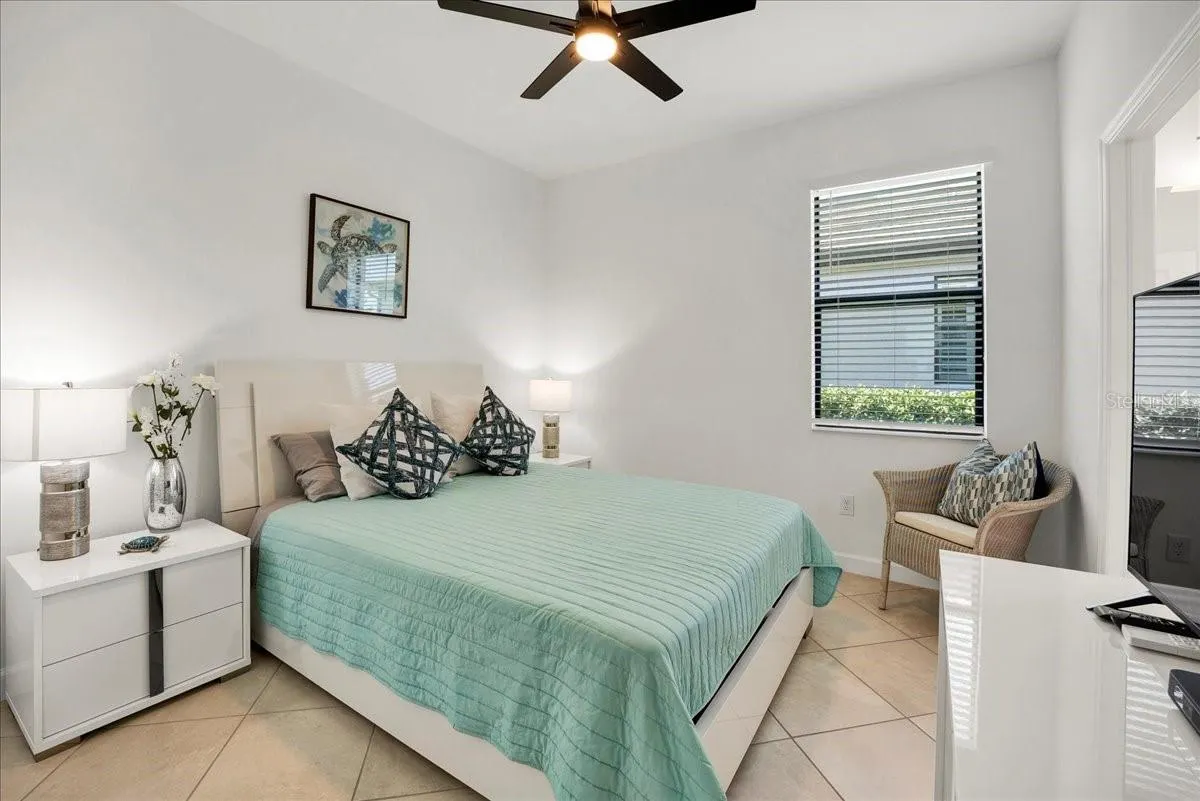 5161 CORAL REEF WAY