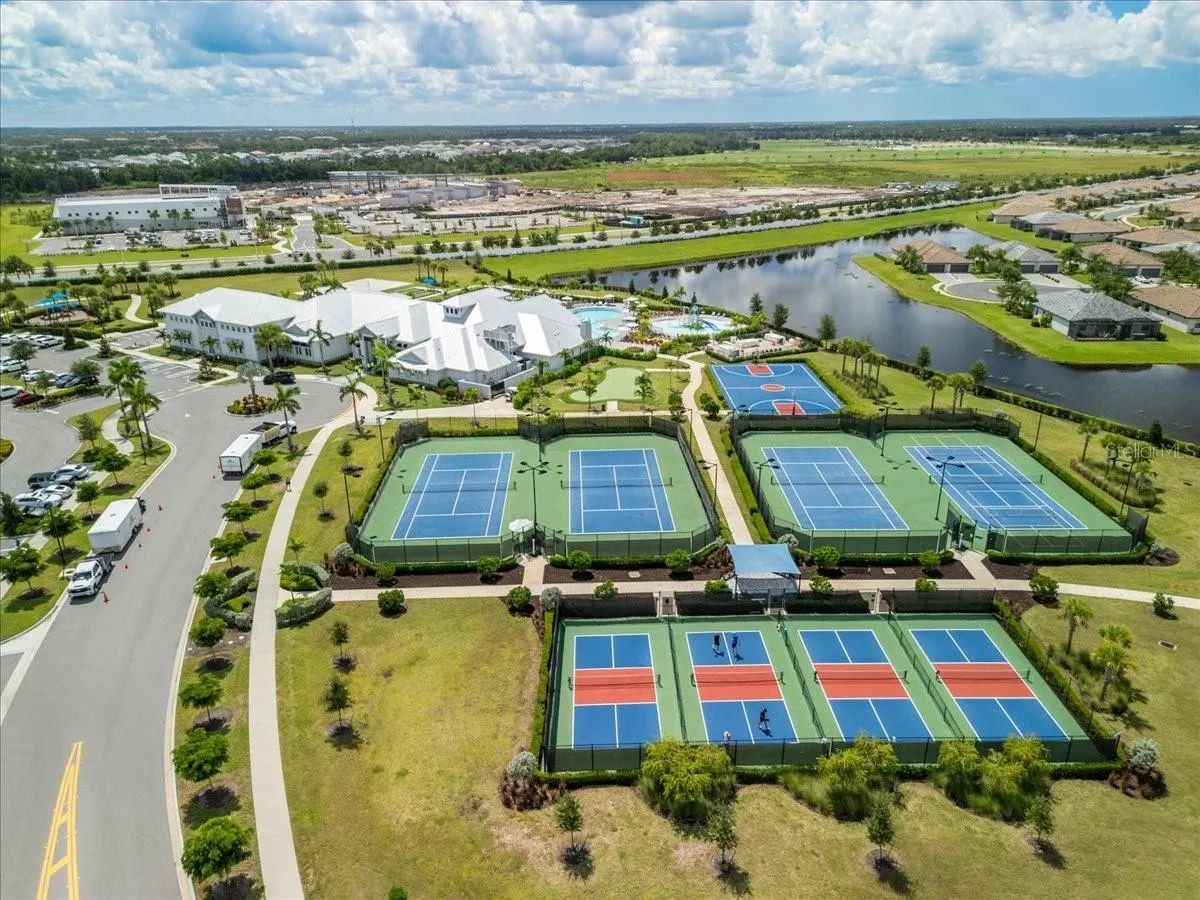 5161 CORAL REEF WAY