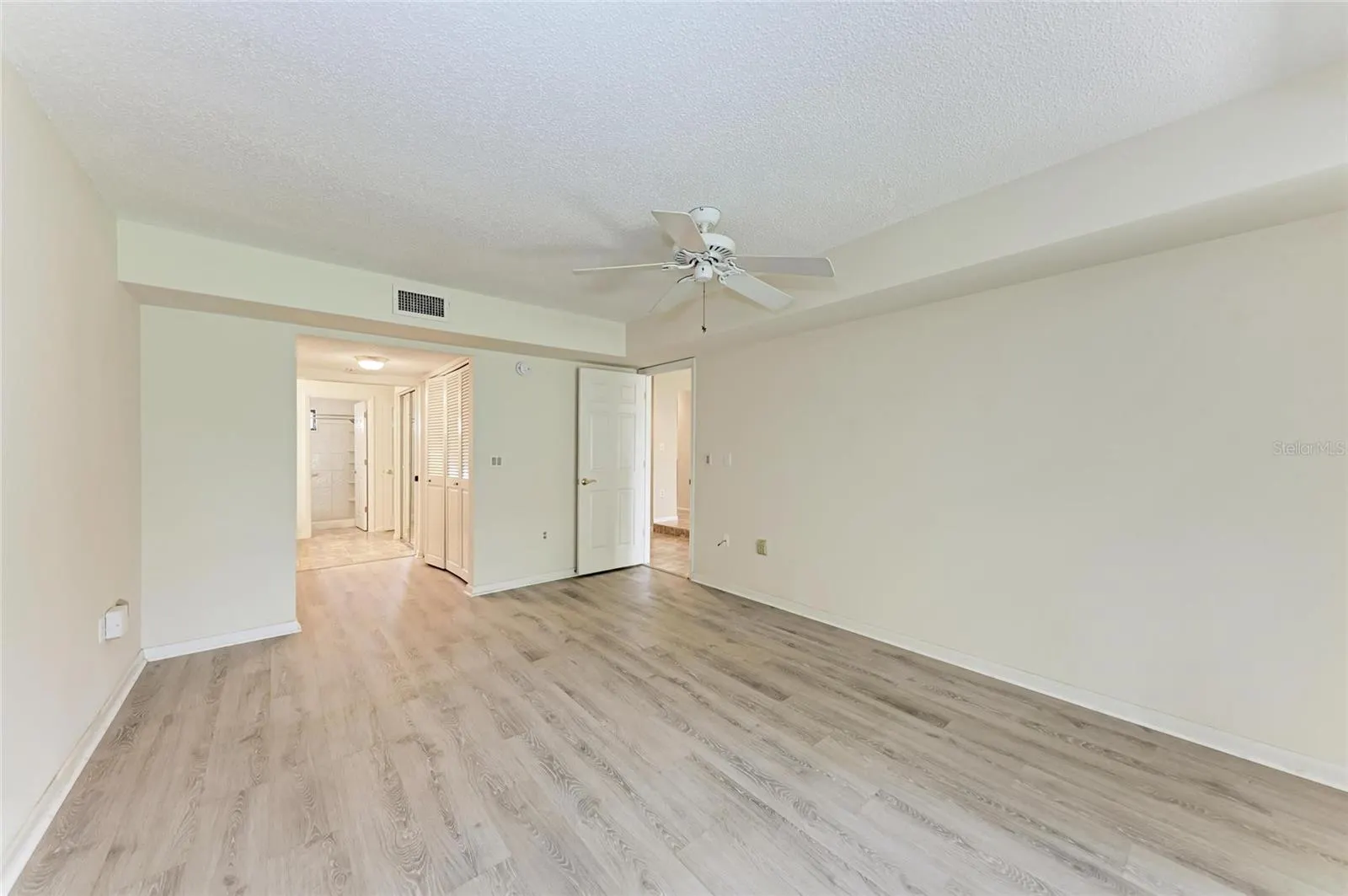 5362 HUNTINGWOOD CT #16, #16