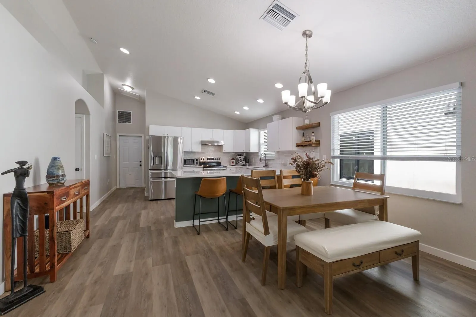 4121 9TH AVE W