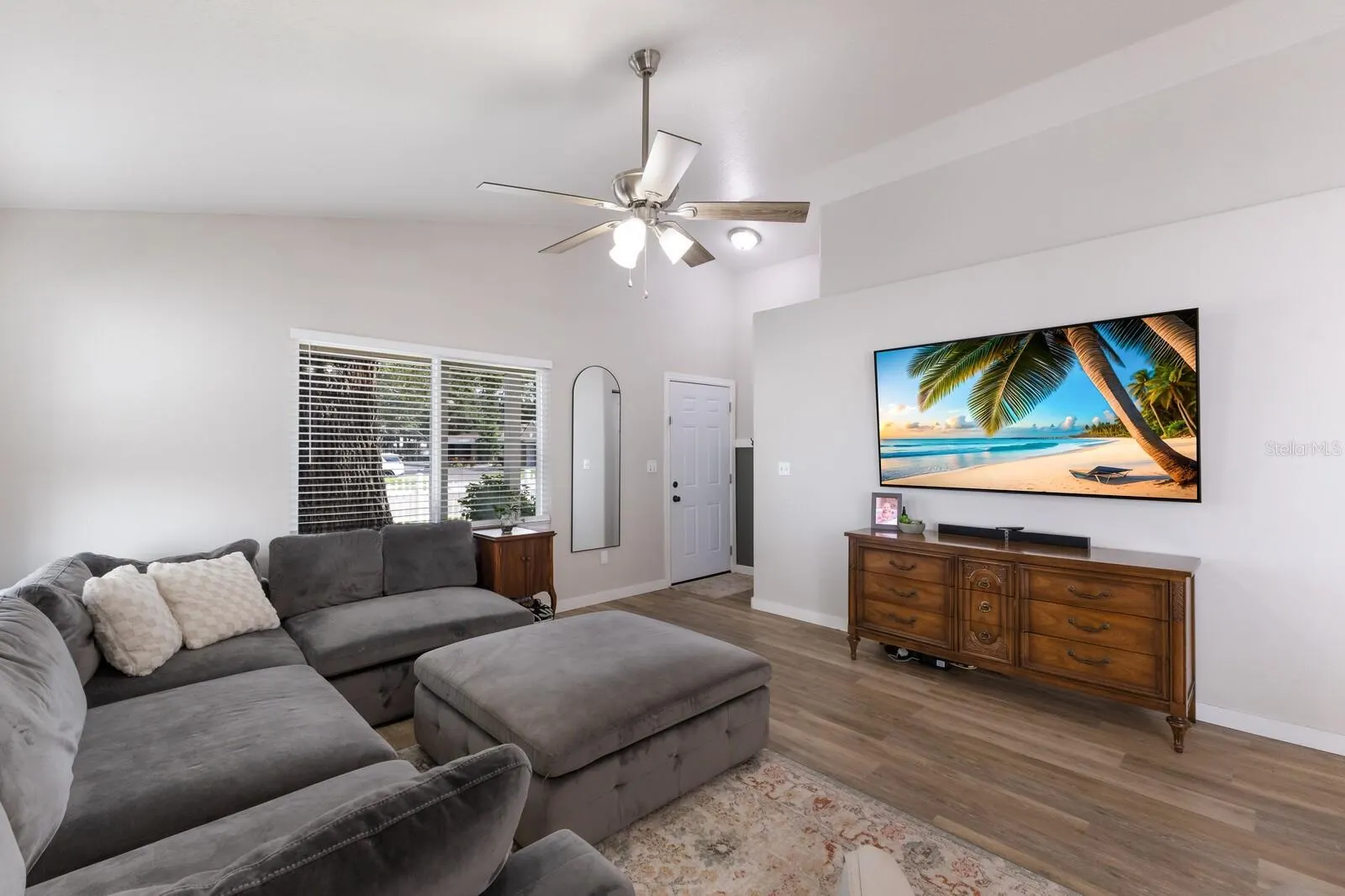 4121 9TH AVE W