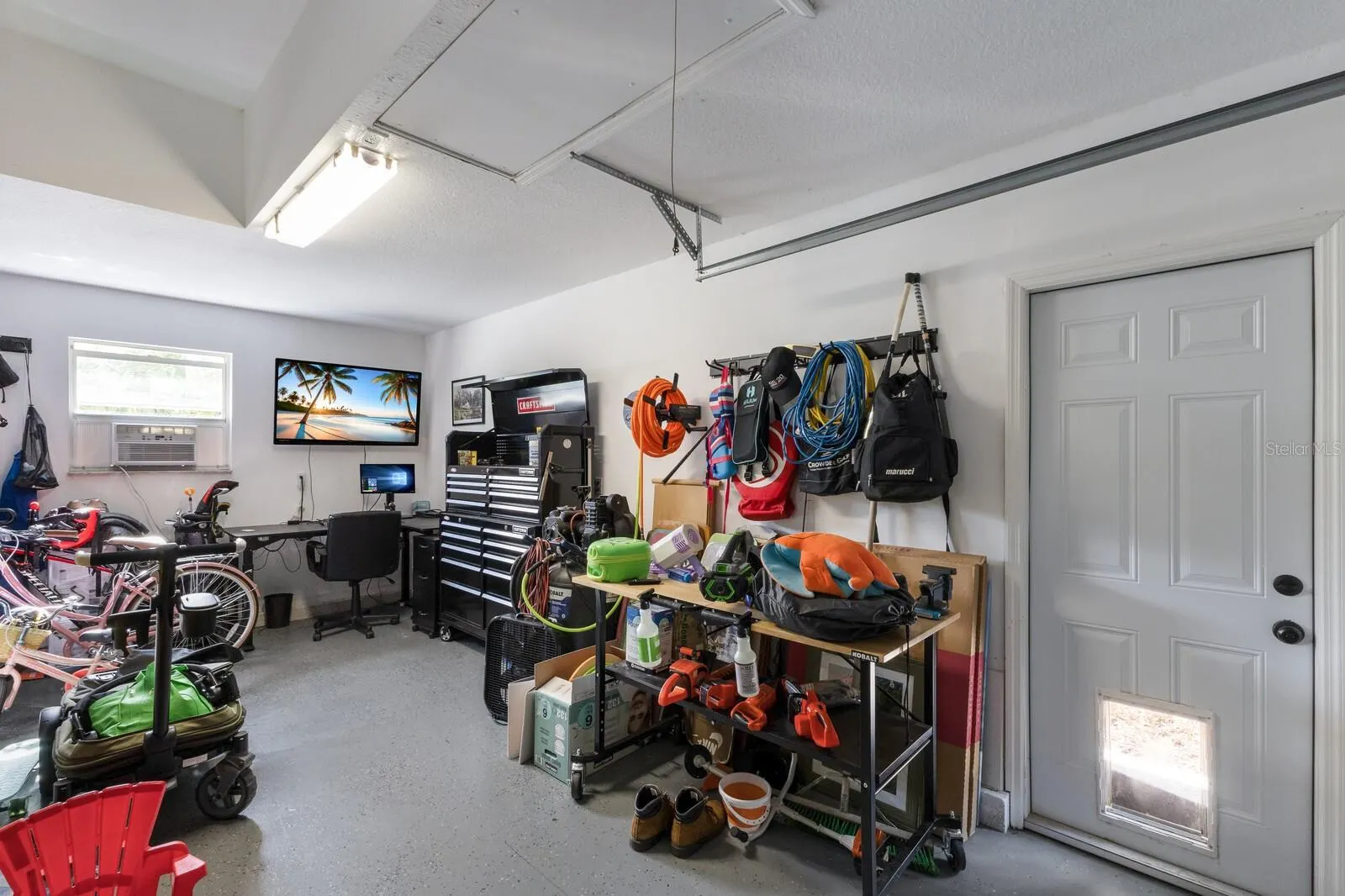 4121 9TH AVE W
