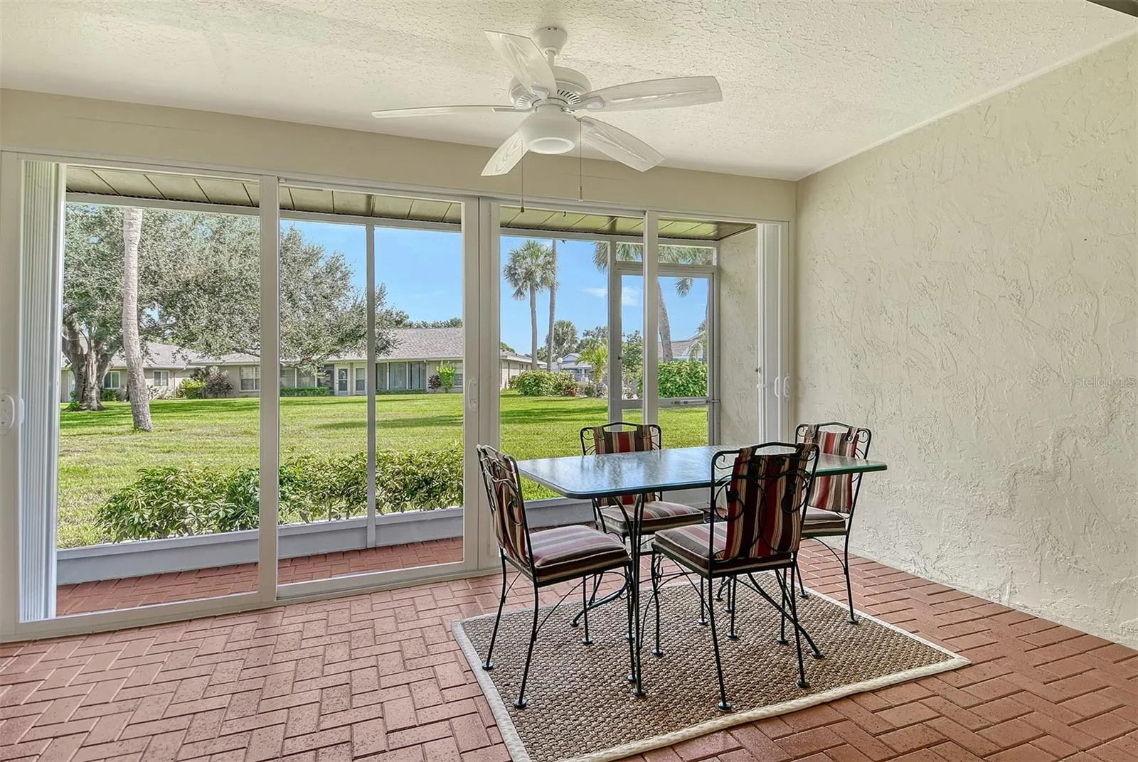 5609 EVERGREEN DR #28, #28