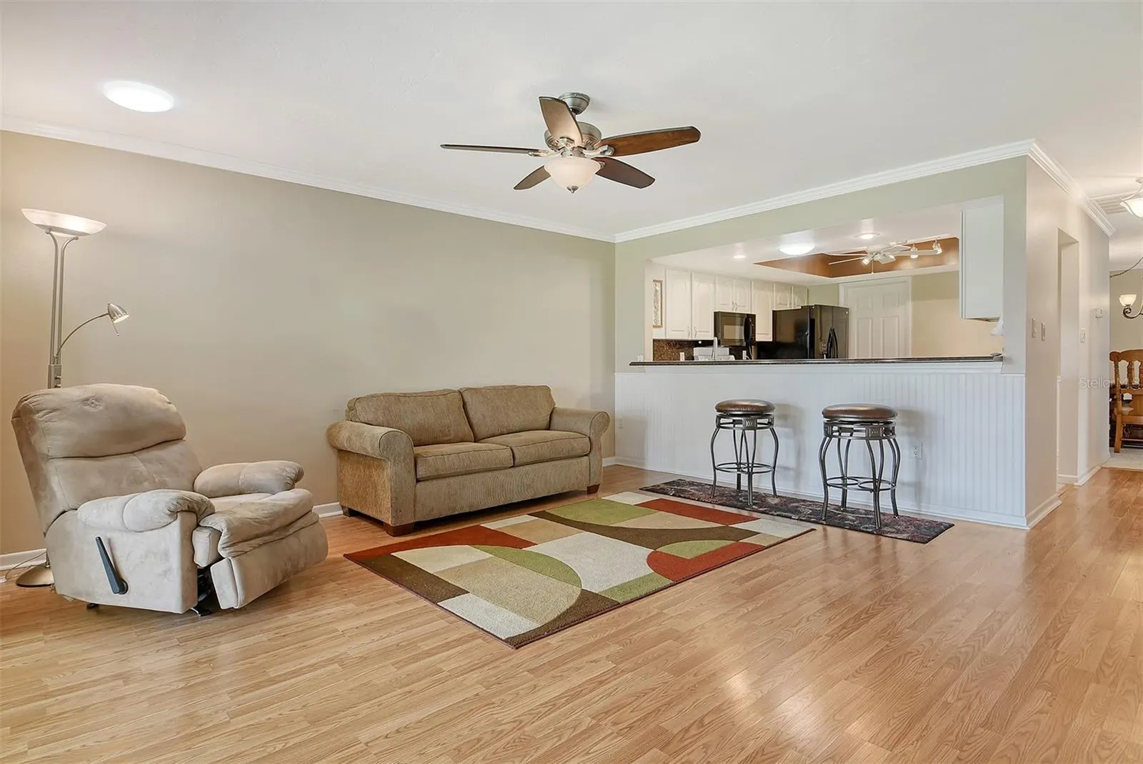 5609 EVERGREEN DR #28, #28