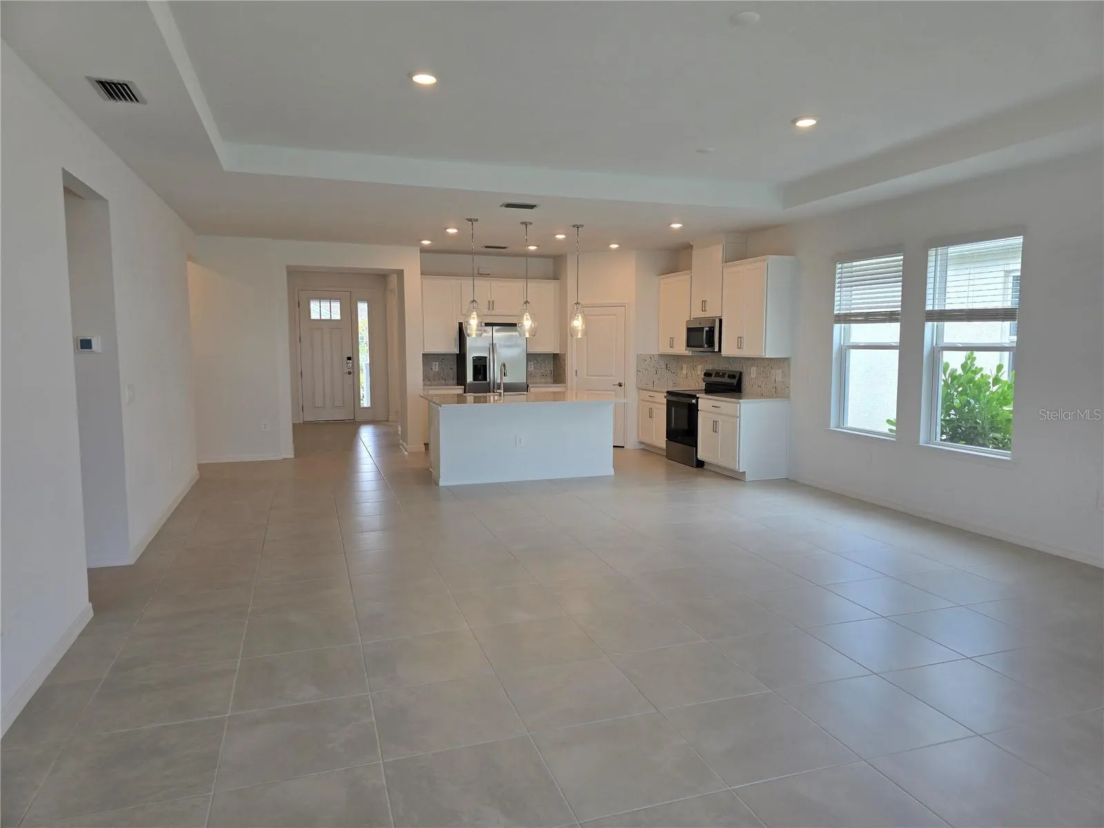 1583 LAUREL BROOK LN