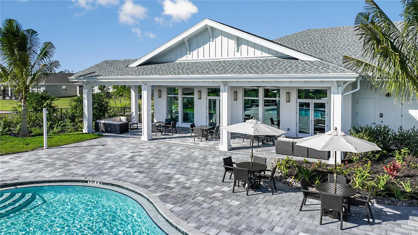 1583 LAUREL BROOK LN