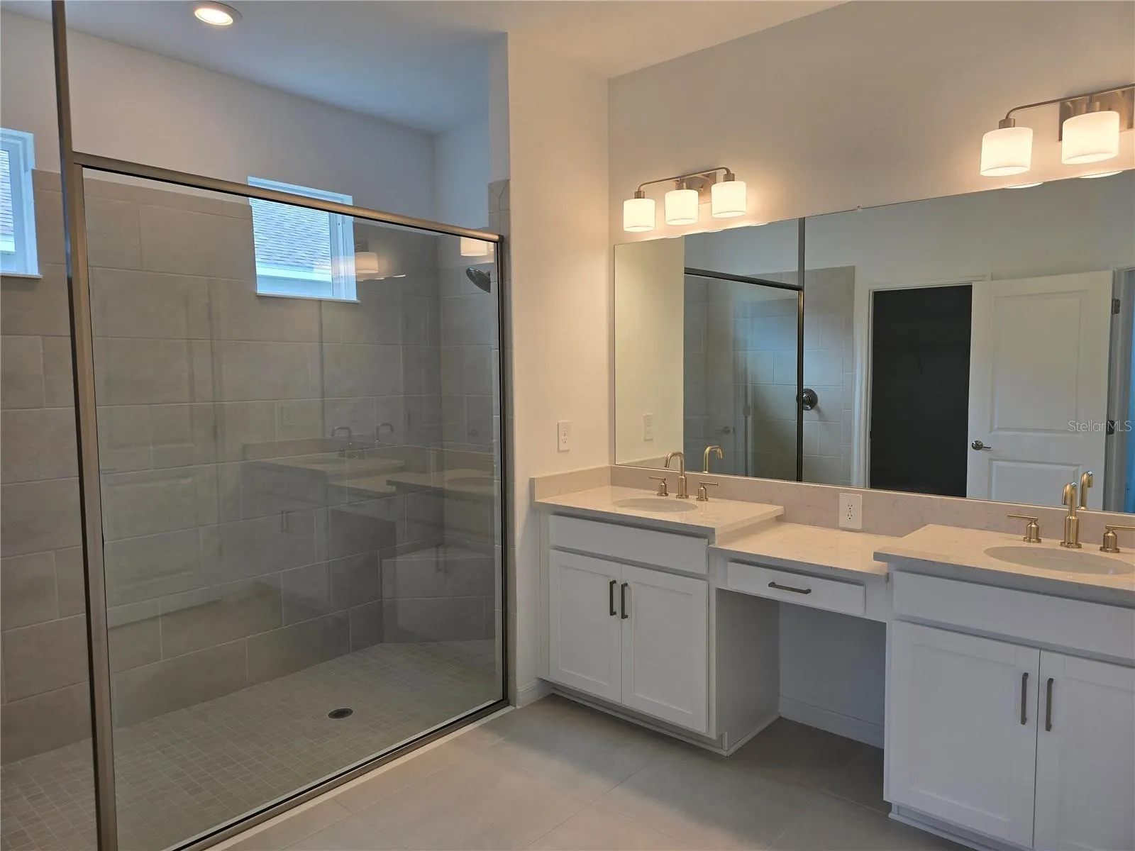 1583 LAUREL BROOK LN