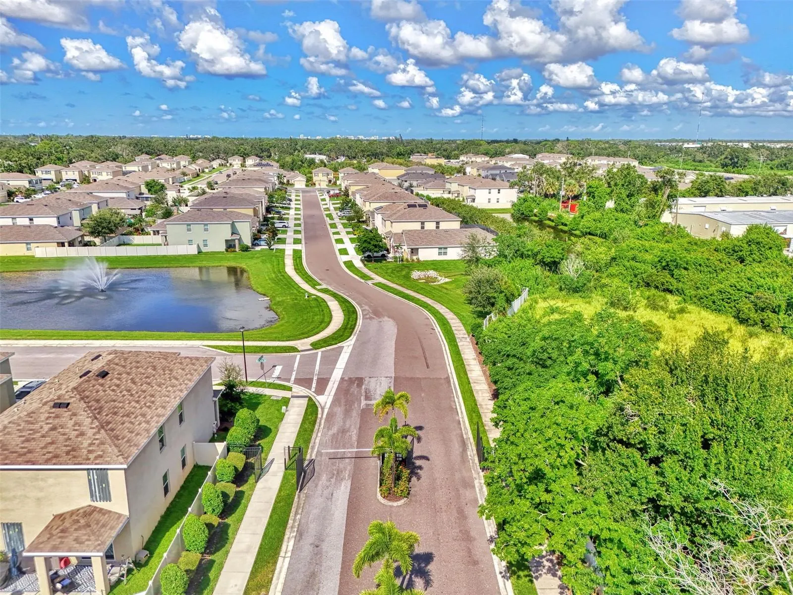 3812 GOLDEN ORIOLE PKWY