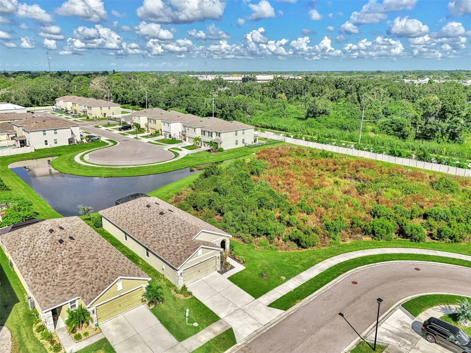 3812 GOLDEN ORIOLE PKWY