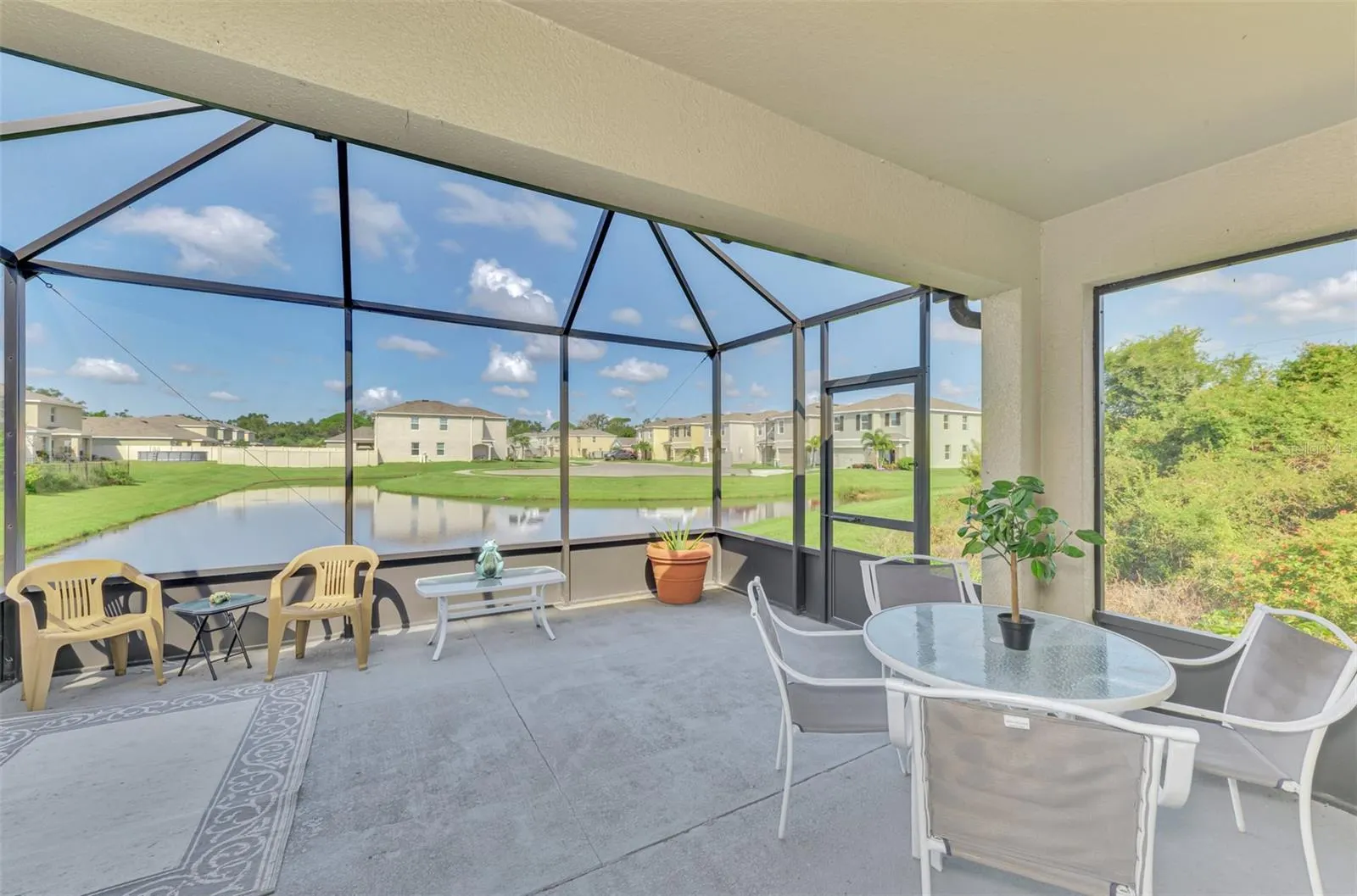 3812 GOLDEN ORIOLE PKWY
