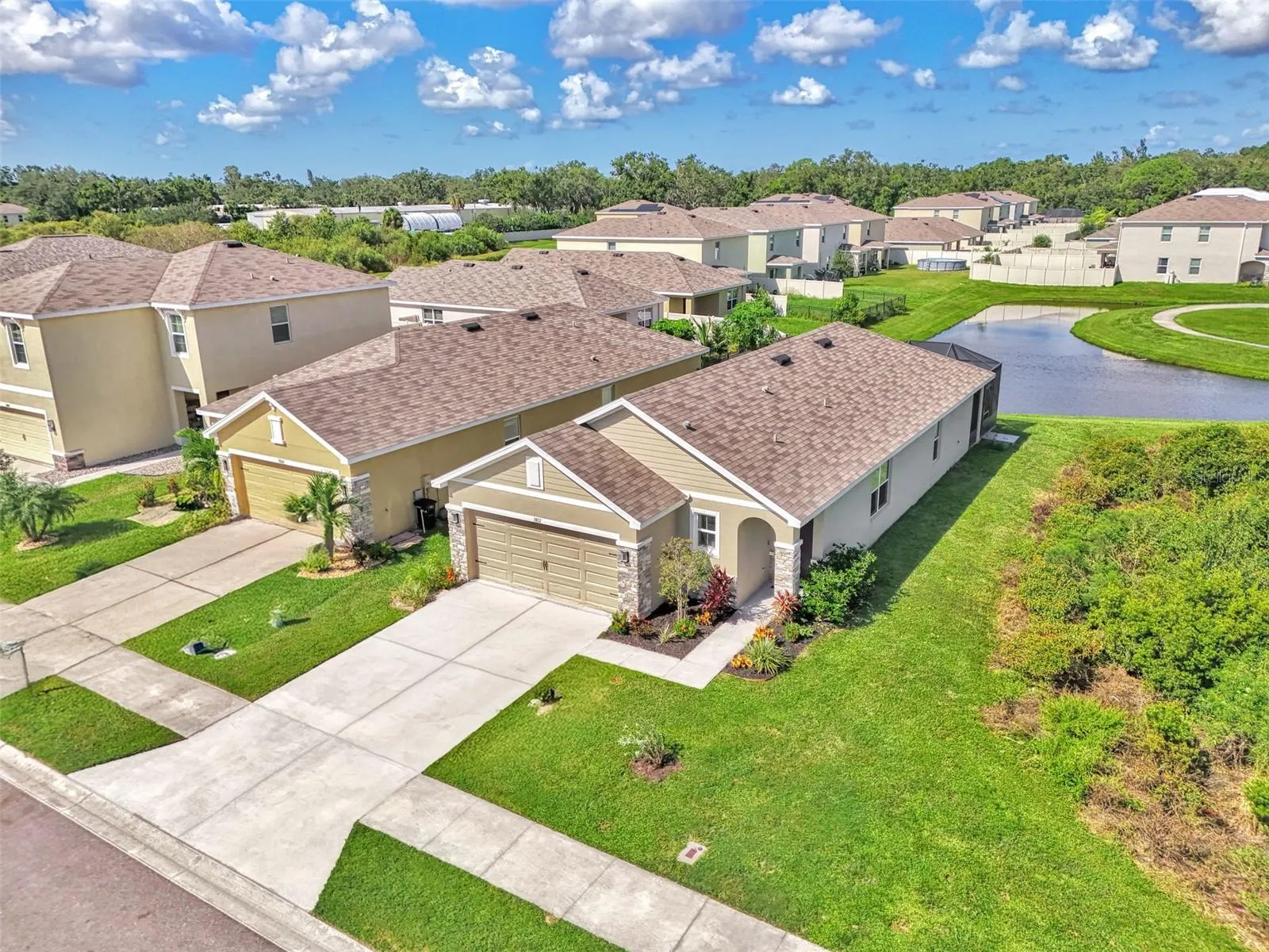 3812 GOLDEN ORIOLE PKWY