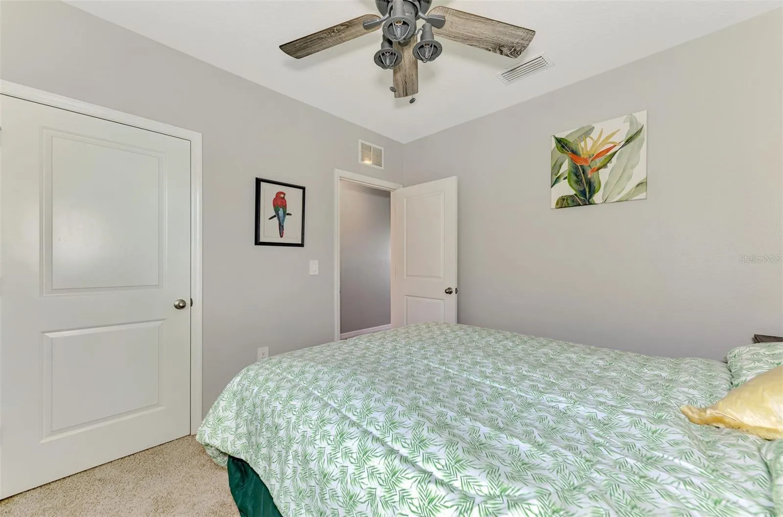 3812 GOLDEN ORIOLE PKWY